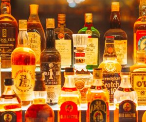 日本關(guān)西機(jī)場免稅店 - 高級洋酒 銷售翻譯