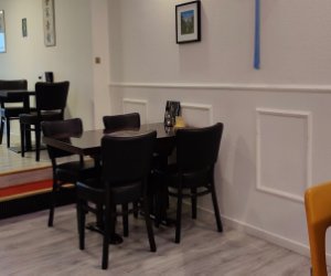 赴丹麥（馬里博）- 餐館壽司 夫妻工